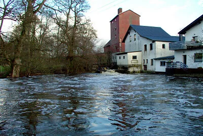 Die Mühle bei Hochwasser