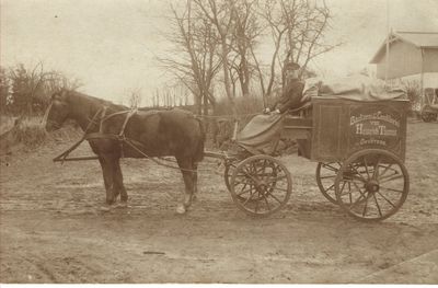 Foto von altem Brotwagen mit Kutscher Johannes Heldt Oeversee